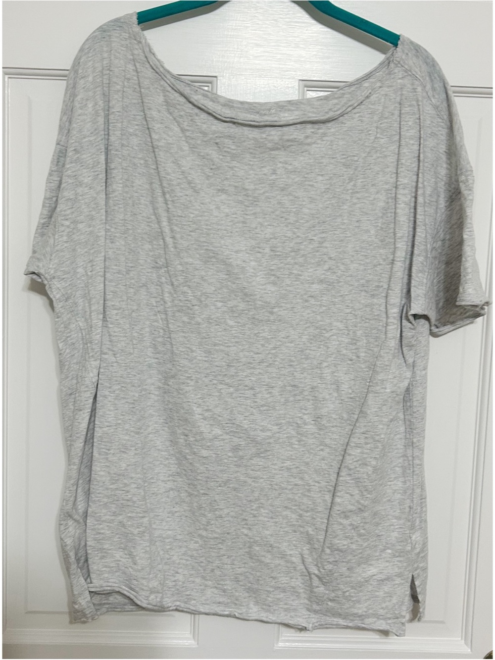 aerie Light Gray Short Sleeve Scoop Neck Tee